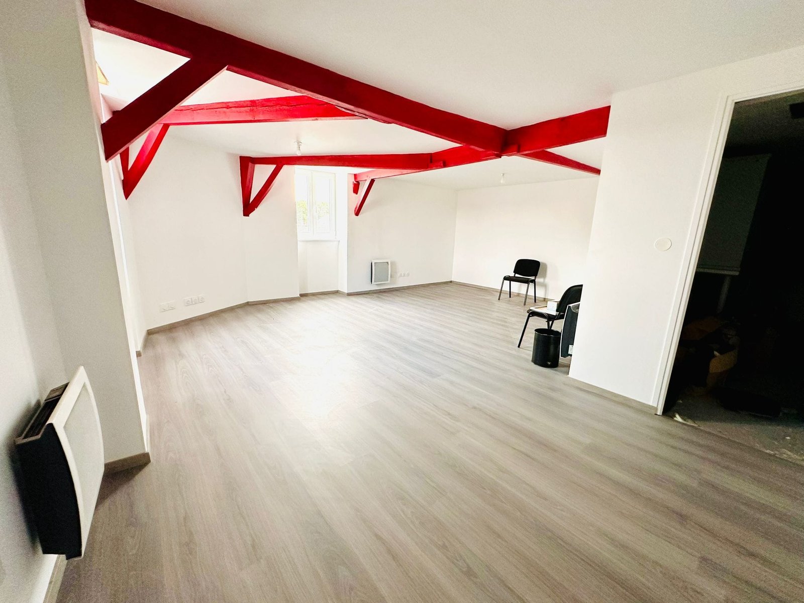 Photo 59650 VILLENEUVE-D’ASCQ – QUARTIER CENTRE-VILLE – IMMEUBLE AVEC POTENTIEL DE DÉVELOPPEMENT / HABITAT / OU CREATION D’ESPACES LOCATIF