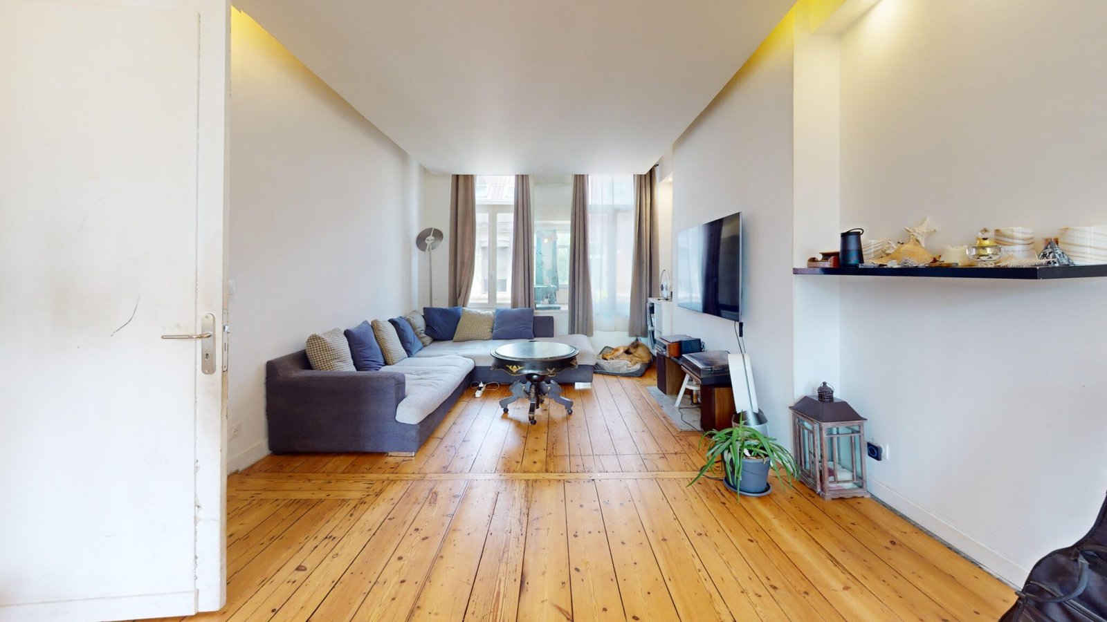 Photo Salon séjour – 59100 ROUBAIX – QUARTIER INKERMANN – MAISON BOURGEOISE DE CARACTÈRE – 260 M² – Izy Immo