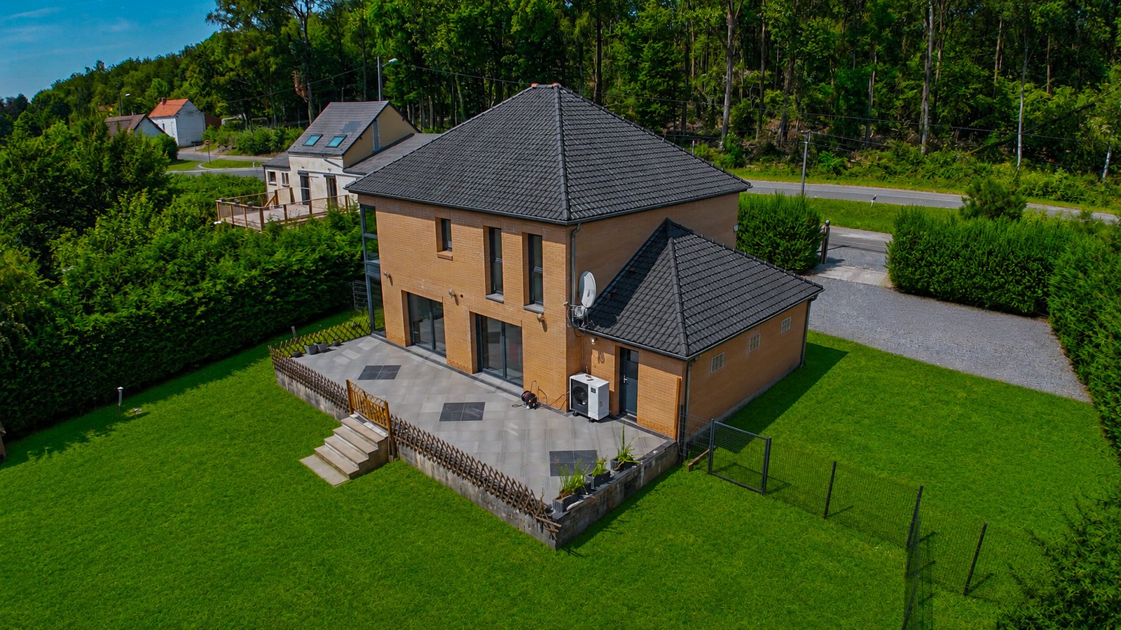 Photo 59600 GOGNIES-CHAUSSÉE – VILLA D'ARCHITECTE CONTEMPORAINE – 158 m² HABITABLES – TERRAIN D... – Izy Immo