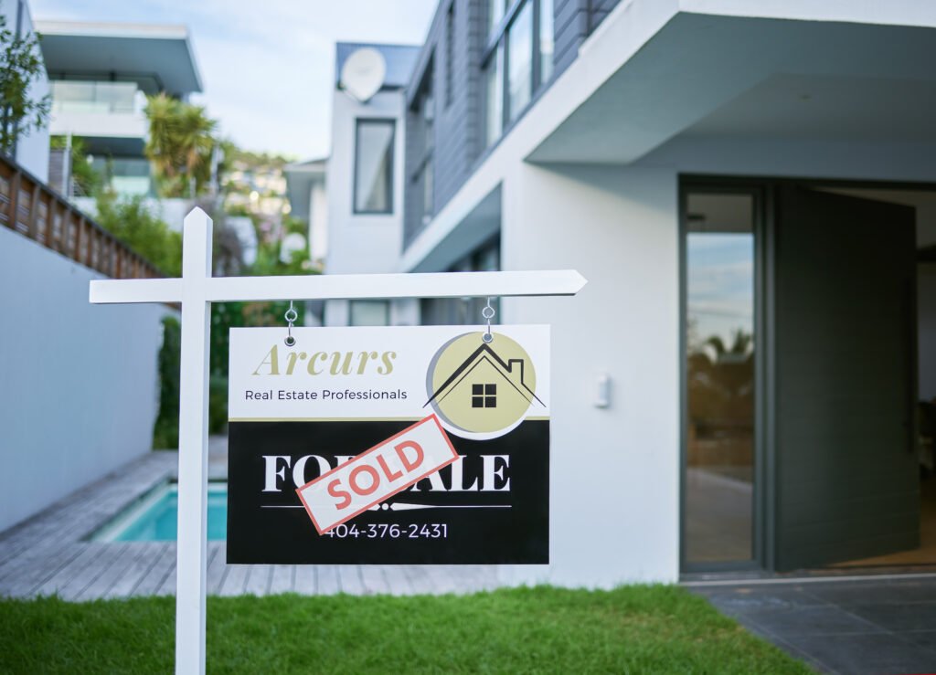 Photo Agent immobilier ou agent commercial indépendant : quelle différence ? – Izy Immo